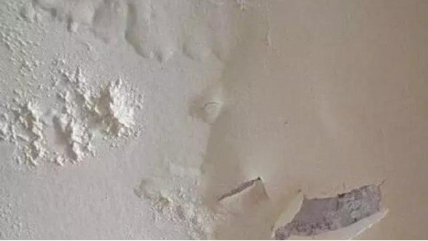 起皮，開(kāi)裂，掉粉，怎么辦？